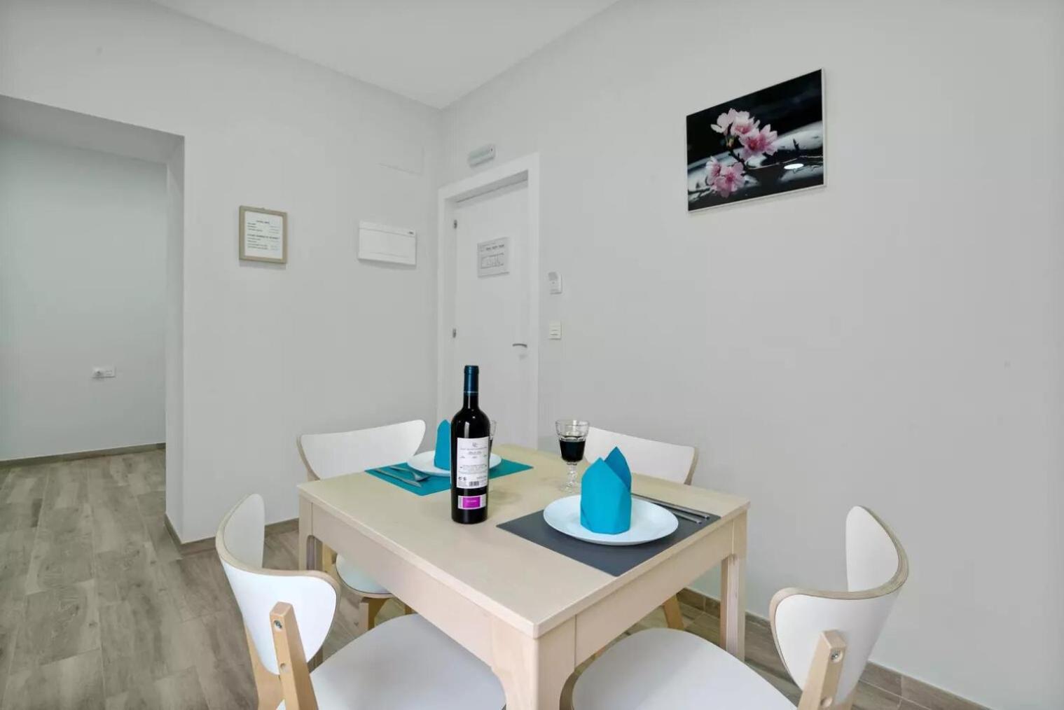 Aparthotel Umihouse Centro Alicante